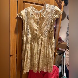 Nwt Free People yellow floral top excellent condition.  Large